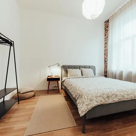 Red Brick Retreat