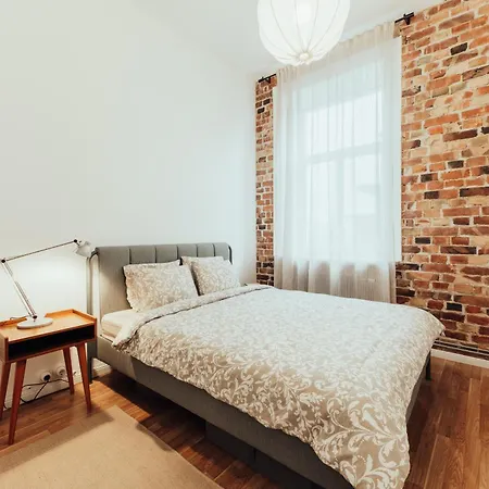 Lägenhet Red Brick Retreat Liepāja
